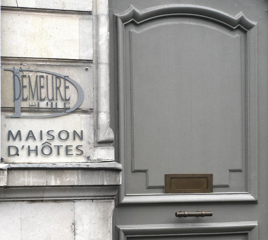 La Demeure De L'ile Bed & Breakfast